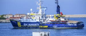 Blick auf das Seenotrettungsschiff „Humanity 1“.