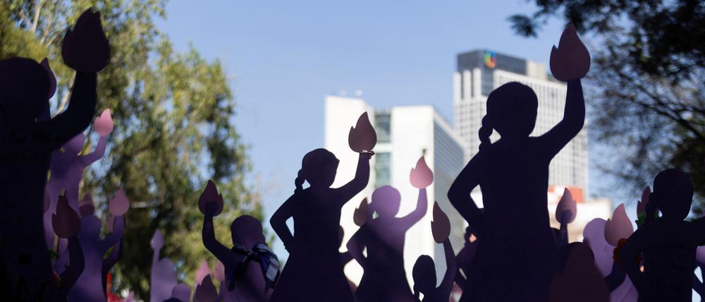 Frauen und Mädchen dürfen nicht noch 300 Jahre auf Gleichberechtigung warten, sagt Guterres.