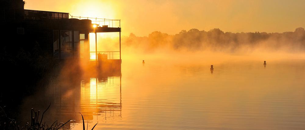 Die schwimmende Seesauna im Resort Mark Brandenburg