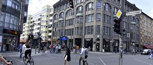  Das ehemalige Signa-Gebäude in der Friedrichstraße 210.