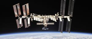 Internationale Raumstation ISS. Trümmerteile eines ausrangierten Batteriepakets könnten am 8. März auf die Erde niedergehen.