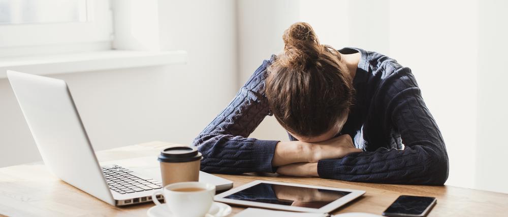 Stress führt zu Erschöpfung (Symbolbild).