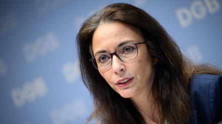 Yasmin Fahimi, Vorsitzende des Deutschen Gewerkschaftsbundes (DGB), hält das Maßnahmenpaket für die Rente für „unzureichend“. 