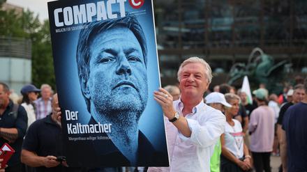 Der rechtsextreme Publizist Jürgen Elsässer, Chef des „Compact“-Magazins