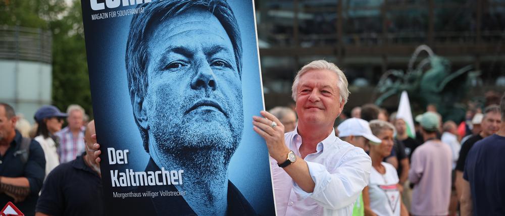 Der rechtsextreme Publizist Jürgen Elsässer, Chef des „Compact“-Magazins