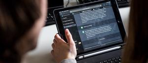 Teilnehmerinnen eines Workshops zum Umgang mit ChatGPT 