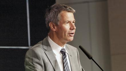 Peter Kloeppel hört auf. 