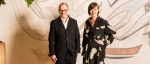 Das Intendanz-Duo der Komischen Oper Berlin Susanne Moser und Philip Bröking.