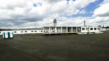„Tempohome“ Containerunterkünfte für Flüchtlinge auf dem Gelände des ehemaligen Flughafens Berlin Tempelhof.