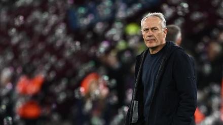 Die Enttäuschung ist Freiburgs Trainer Christian Streich anzusehen. 