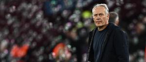 Die Enttäuschung ist Freiburgs Trainer Christian Streich anzusehen. 
