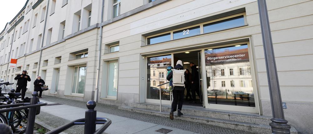 Unterstützerwillige sollen beim Bürgerservice abgewiesen worden sein.