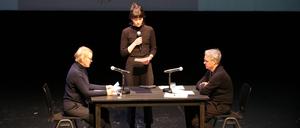 Janine Kreß, Guido Lambrecht und Anabel Möbius bringen den Schrecken sehr nah. 