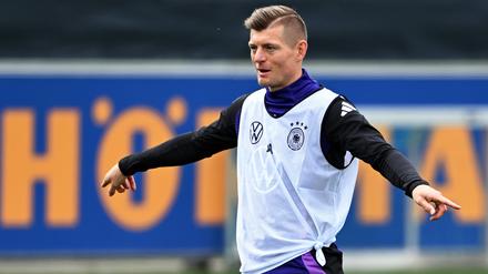 Toni Kroos ist zurück bei der deutschen Nationalmannschaft. 