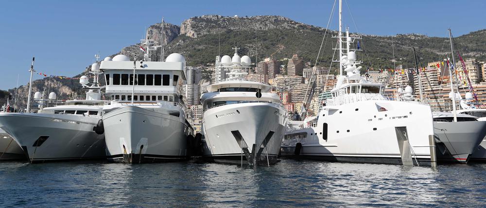 Wer eine Yacht chartern will, kann das heute auch im Internet tun.