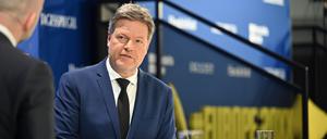 Verteidigt Bundeskanzler Olaf Scholz gegen Kritik: Wirtschaftsminister Robert Habeck (Grüne).