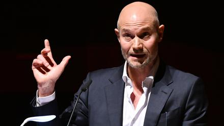 Freunschaft statt Brüderlichkeit. Omri Boehm im Leipziger Gewandhaus.