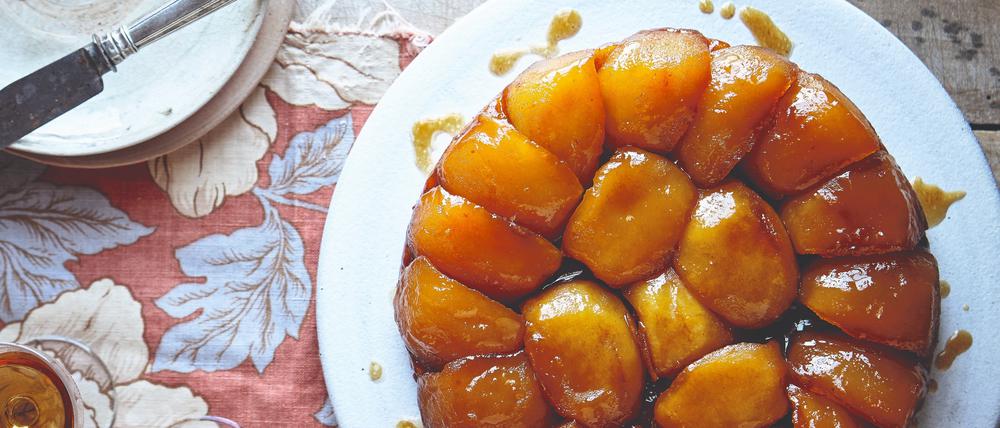 Tarte Tatin von Manon Legrève aus dem Backbuch „Voilà“ (Knesebeck).