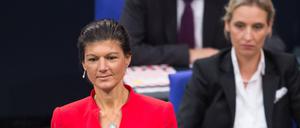 Sahra Wagenknecht Alice Weidel im Bundestag. 