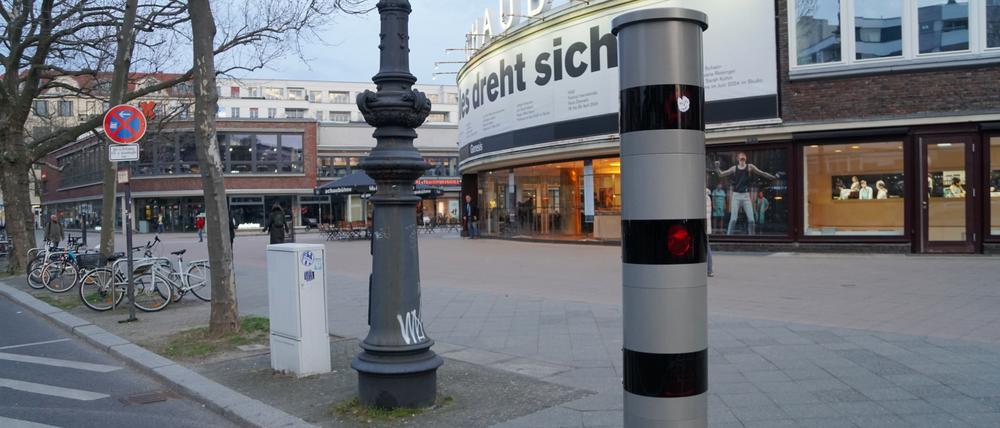Ein Blitzer am Berliner Kurfürstendamm.