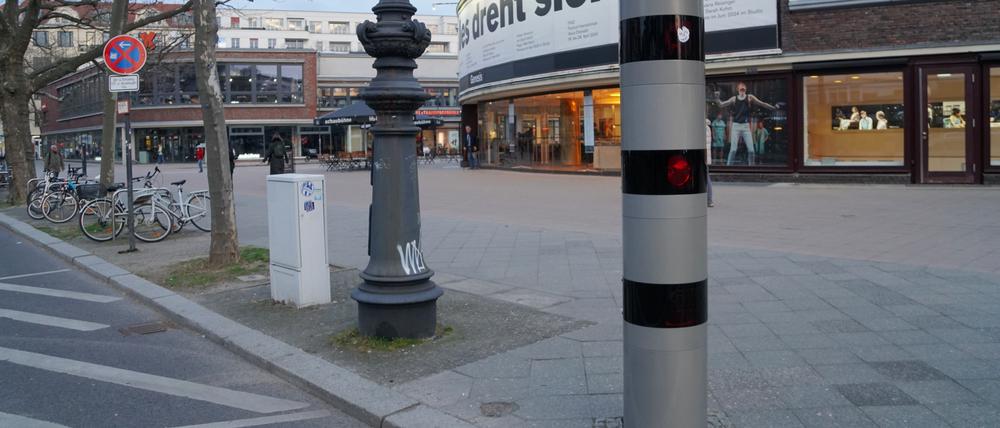 Erneut ersetzter Blitzer am Kurfürstendamm.