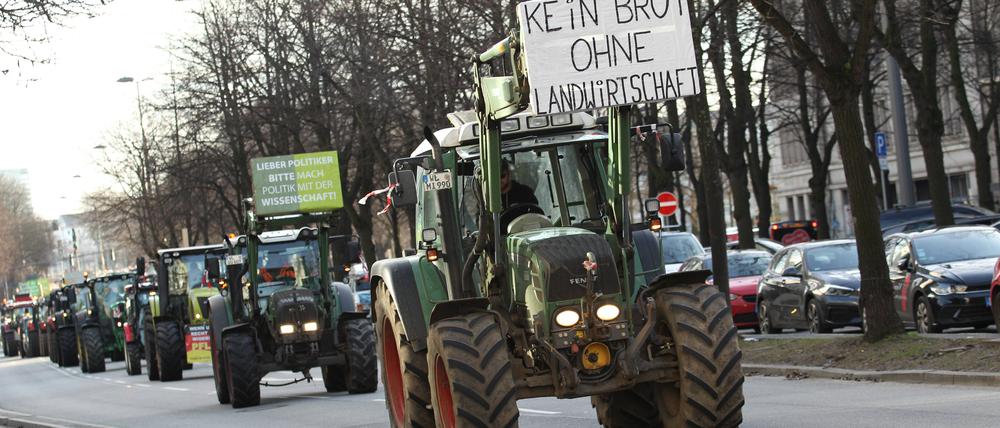 Protest von Landwirten gegen die Politik der Berliner Ampelregierung.
