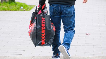 Der Discounter Woolworth ist erfolgreich im Niedrigpreis-Segment.