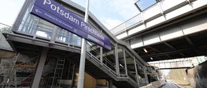 Der Bahnhof Pirschheide soll zum Umsteigeknoten werden. Dafür wurde er saniert und umgebaut. Nun sollen bald die ersten Züge halten.