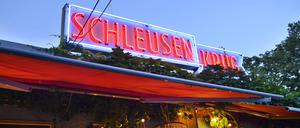 Der Schleusenkrug im Tiergarten ist ein kleines Einheitssymbol.