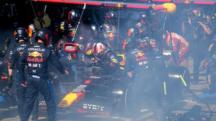 Nichts ging mehr für Max Verstappen, der erstmals seit 2022 wieder einen Ausfall seines Red Bulls hinnehmen musste.