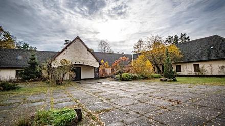 Wandlitz OT Lanke im Bundesland Brandenburg Gebäudekomplex am Bogensee im Barnim ehemalige NS-Reichspropagandaschule, zu DDR Zeiten FDJ-Hochschule Wilhelm Pieck. ehemalige Villa Landhaus Joseph Goebbels Brandenburg *** Wandlitz OT Lanke in the Federal State of Brandenburg Building complex at Bogensee in Barnim former NS Reichspropagandaschule, in GDR times FDJ Hochschule Wilhelm Pieck former villa Landhaus Joseph Goebbels Brandenburg
