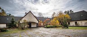 Wandlitz OT Lanke im Bundesland Brandenburg Gebäudekomplex am Bogensee im Barnim ehemalige NS-Reichspropagandaschule, zu DDR Zeiten FDJ-Hochschule Wilhelm Pieck. ehemalige Villa Landhaus Joseph Goebbels Brandenburg *** Wandlitz OT Lanke in the Federal State of Brandenburg Building complex at Bogensee in Barnim former NS Reichspropagandaschule, in GDR times FDJ Hochschule Wilhelm Pieck former villa Landhaus Joseph Goebbels Brandenburg