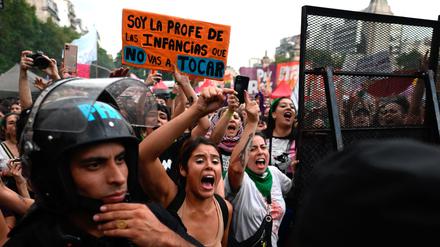 Demonstrantinnen am 8. März 2024, dem Weltfrauentag, in Buenos Aires.