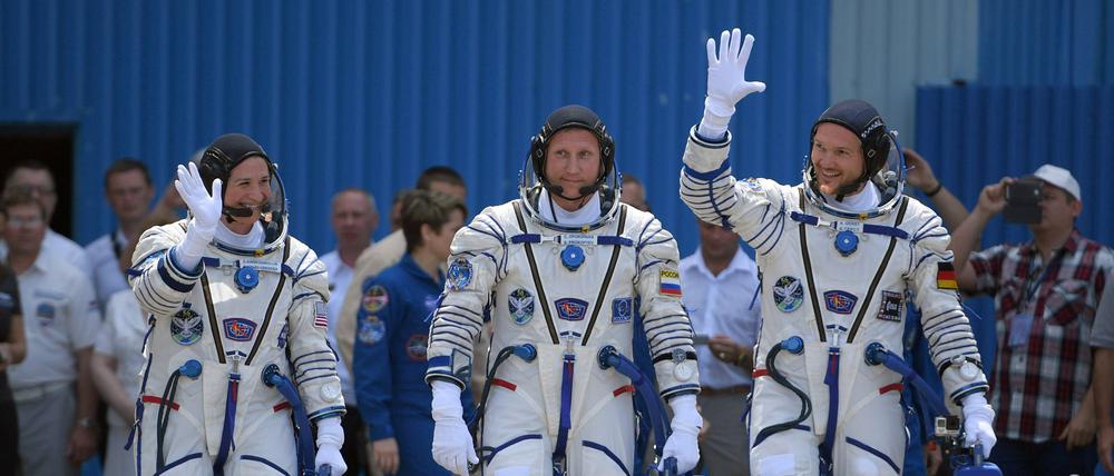 Vor dem Flug ins All waren die Sprunggelenke der ISS-Astronauten noch in Ordnung. 
