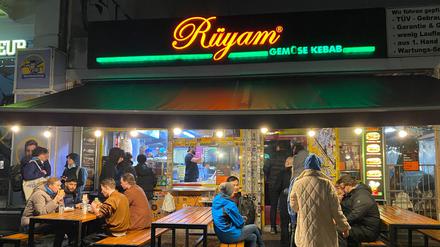 Der Dönerladen Rüyam in der Hauptstraße 133 in Schöneberg zieht um.