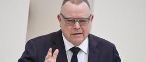Michael Stübgen (CDU), Minister des Innern und für Kommunales in Brandenburg, hält einen Kanzleramts-Gipfel zu Ausländerkriminalität für übertrieben.