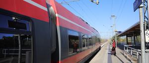 Bahnverbindungen von Golm nach Berlin sind im Fokus einer Petition. 