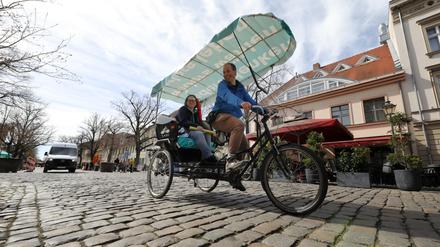Modellversuch autoarme Dortustraße Potsdam.
