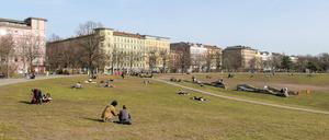24.02.2021,Berlin,Deutschland,GER,Görlitzer Park im Bezirk Kreuzberg. *** 24 02 2021,Berlin,Germany,GER,Görlitzer Park in Kreuzberg district
Görli