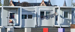 Ein neues Containerheim in Pankow-Blankenburg ist Teil eines Programms mit bis zu 16 neuen Flüchtlingsunterkünften in Berlin.