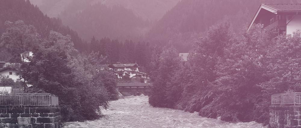 Den Nutzen des neuen KI-Modells sehen Experten vor allem für Regionen, die derzeit keine eigenen regionalen Hochwasserwarnsysteme haben. Das Bild zeigt Wassermassen im österreichischen Zillertal im August 2023.