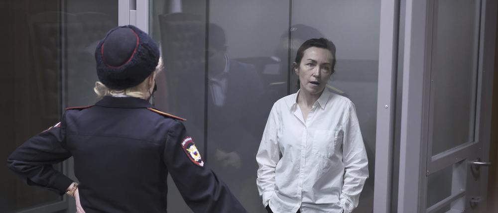 Alsu Kurmasheva bei der Anhörung in Kasan.