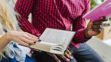 Literatur und Diskussion gehören zusammen.