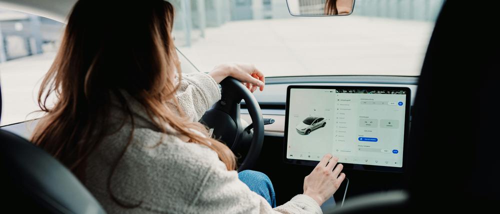 Ein Gebrauchtwagen-Check zeigt: Der Wiederverkaufswert für E-Auto-Marken sinkt stetig.