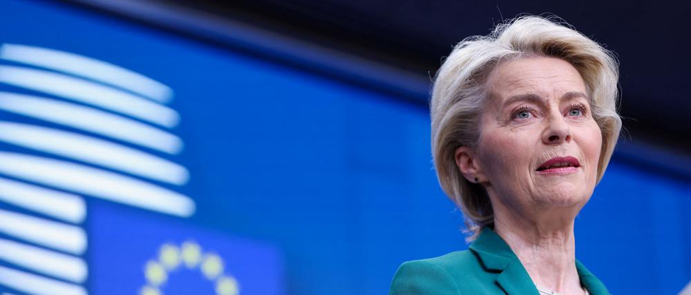 22.03.2024, Belgien, Brüssel: Ursula von der Leyen, Präsidentin der Europäischen Kommission, spricht bei einer Medienkonferenz zum Abschluss eines EU-Gipfels.