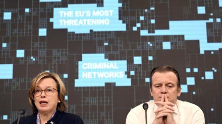 Pressekonferenz mit Catherine De Bolle, Exekutivdirektorin von Europol und Paul Van Tigchelt, belgischer Justizminister. 