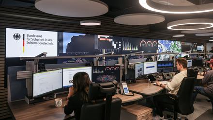 Das IT-Lagezentrum im Bundesamt für Sicherheit in der Informationstechnik (BSI).