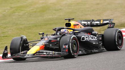 Max Verstappen trainiert für den Großen Preis von Japan in Suzuka.
