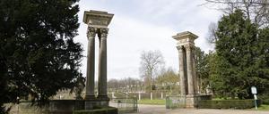 Das Obeliskportal soll abgebaut und vor Ort restauriert werden. 