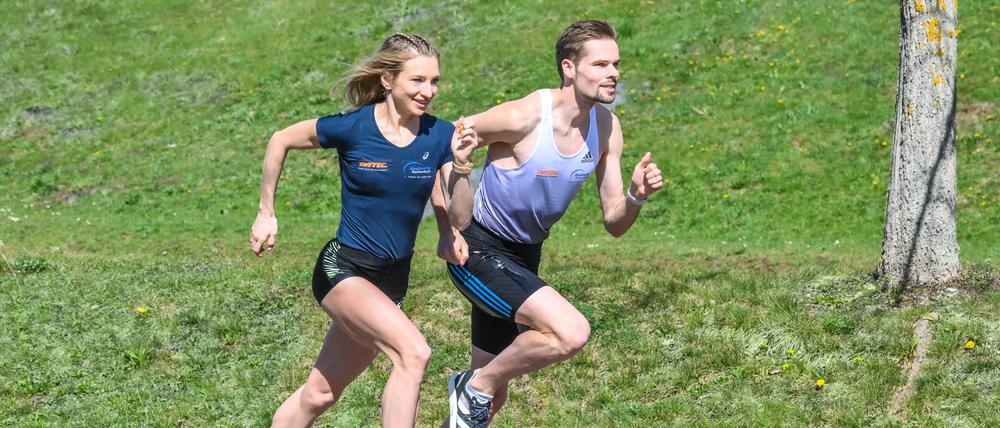 Kristina und Sebastian Hendel leisten gegenseitige Aufbauhilfe, wenn es mal nicht so läuft.